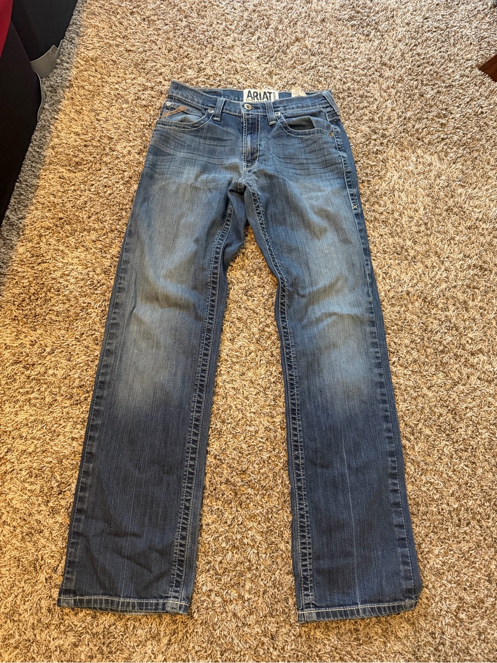 Men’s sz 30/36 Ariat Jeans